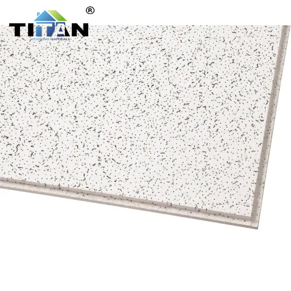 Material de techo decorativo con quilla Tablero absorbente de sonido Tablero de lana mineral a prueba de humedad 600*600