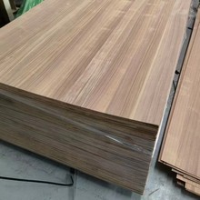 天然黑胡桃木饰面板 UV涂装板 木皮贴面板 全屋家居板材 厂家直供