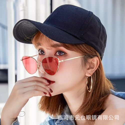 新款猫眼太阳镜欧美小框个性潮流嘻哈三角墨镜女韩版时尚眼镜