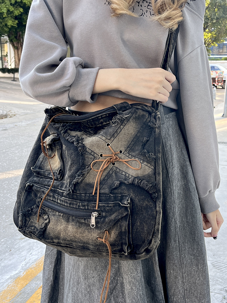 Women's Large Denim Solid Color Vintage Style Streetwear Zipper Crossbody Bag display picture 16