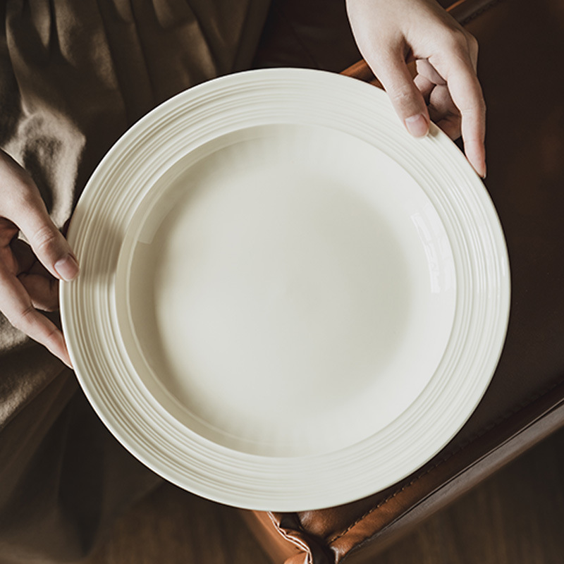 High-Quality Ceramic Dinnerware Set for Home Use, Bowls and Plates Wholesale, Light Luxury and High-End Feel, Soup Bowls, Dish Plates, Rice Bowls, Noodle Bowls