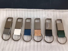 金属汽车钥匙扣PU皮质钥匙扣斜角拉环钥匙扣可激光LOGO促销礼品
