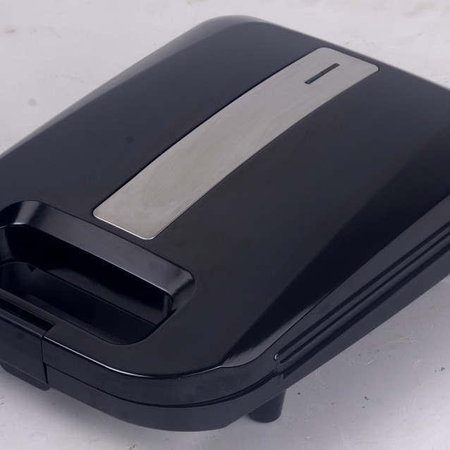 Factory Direct Sales New automatic 1400W high-power household frying and roasting steak machine four-piece sandwich maker