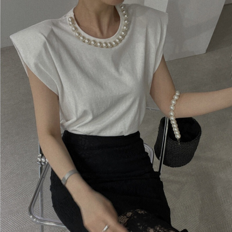Spot Korea Pad Shoulder Sleeveless T-shirt Pearl Crewneck High-grade Niche Right Angle Shoulder Top Spot Korea Pad Shoulder Sleeveless T-shirt Pearl Crewneck High-grade Niche Right Angle Shoulder Top