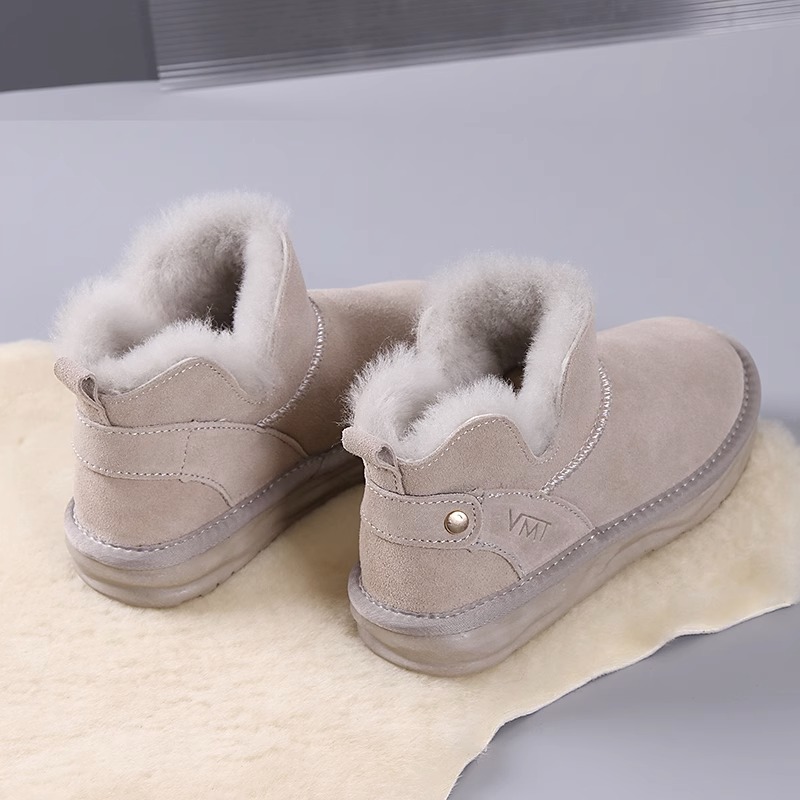 2023 Winter New Network Red Dicke Sohle Hoher Komfort Lässige Kurzarm-Martin-Stiefel mit Plüsch und warmer Isolierung_voghion.com