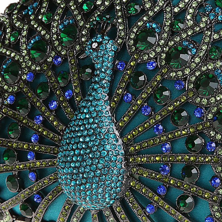 Pavilón de diamante de diamante de metal de cristal bolsa de cena bolsa de diamantes hecha a mano bolso de diamantes de damas europeas y americanas