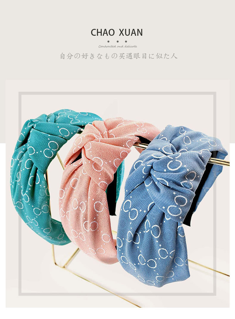 Korean Letter Knotted Hairband display picture 1