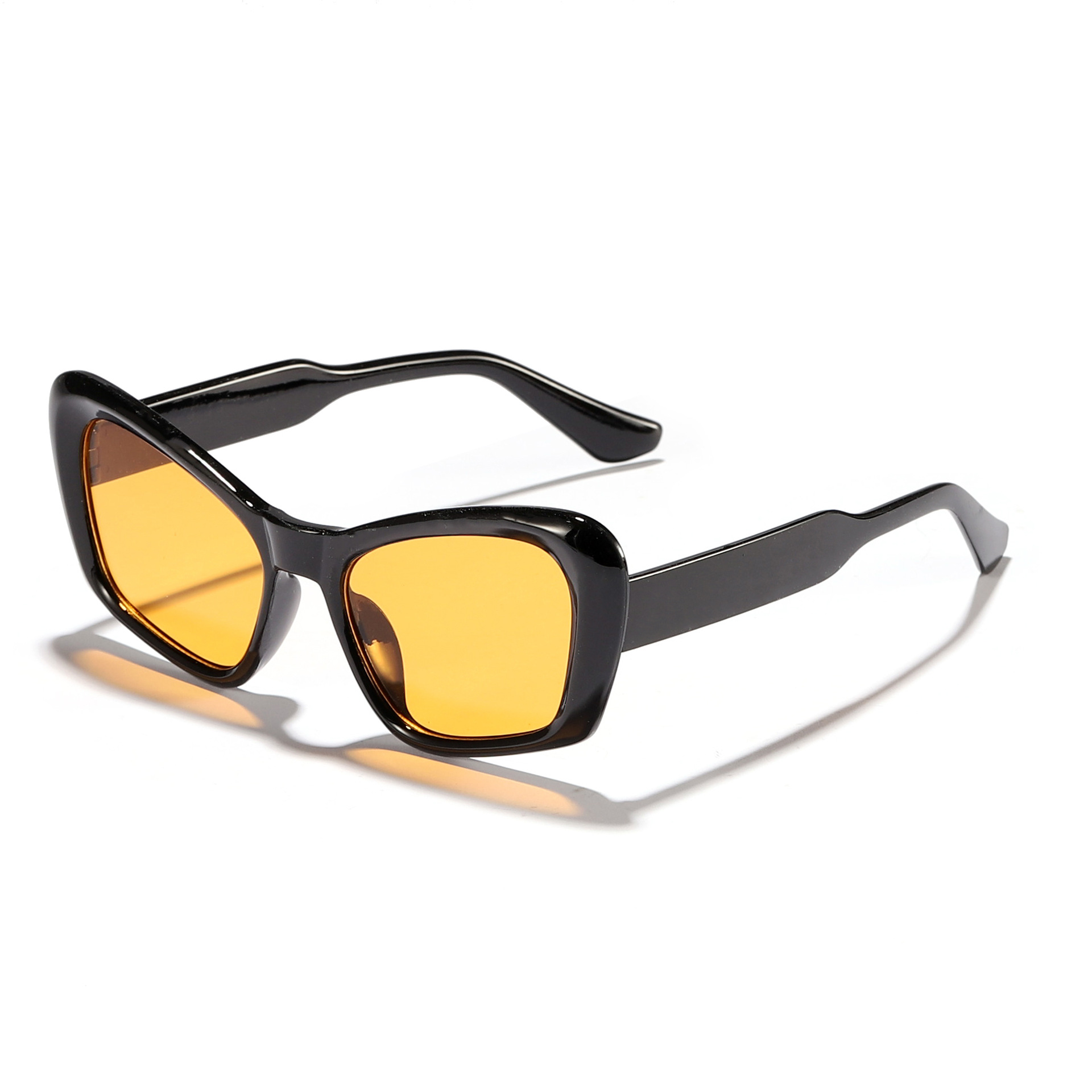 2024 nuevas gafas de sol europeas y americanas gafas de sol de ojo de gato de montura grande personalidad gafas de sol de viento ins sunglasses