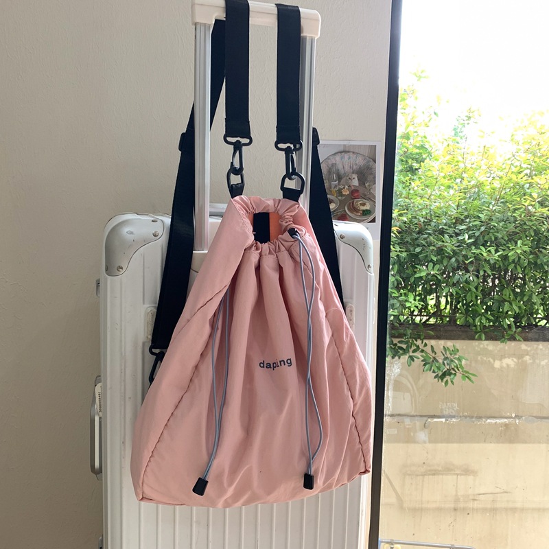 분홍색