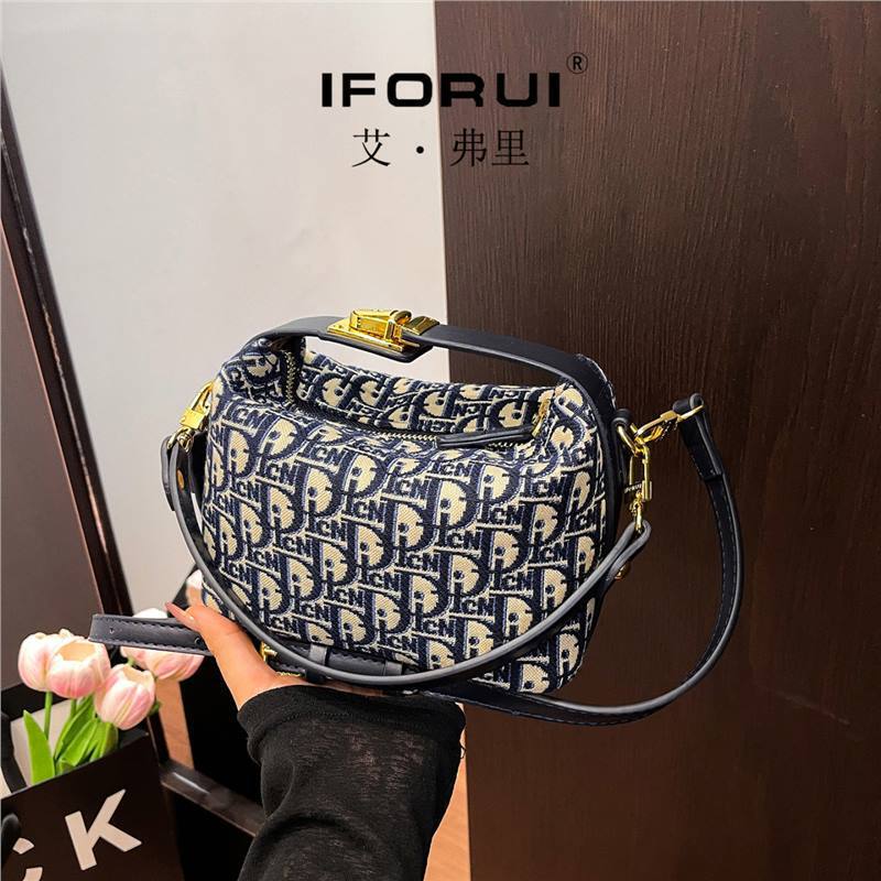 D Brand Retro Printed Small Crossbody Bag for Women 2025 New Simple Iforui Versatile Fashion Crossbody Bag Cross-Border Goods