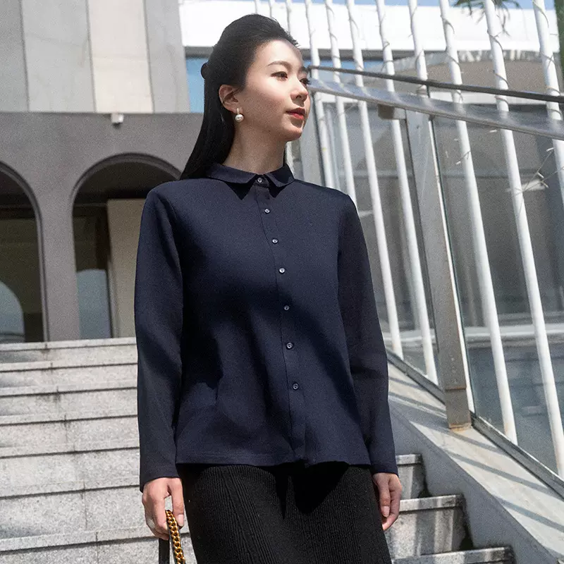 YUN韫春季宽松衬衫女高级感时尚遮肉显瘦洋气减龄百搭衬衫上衣女