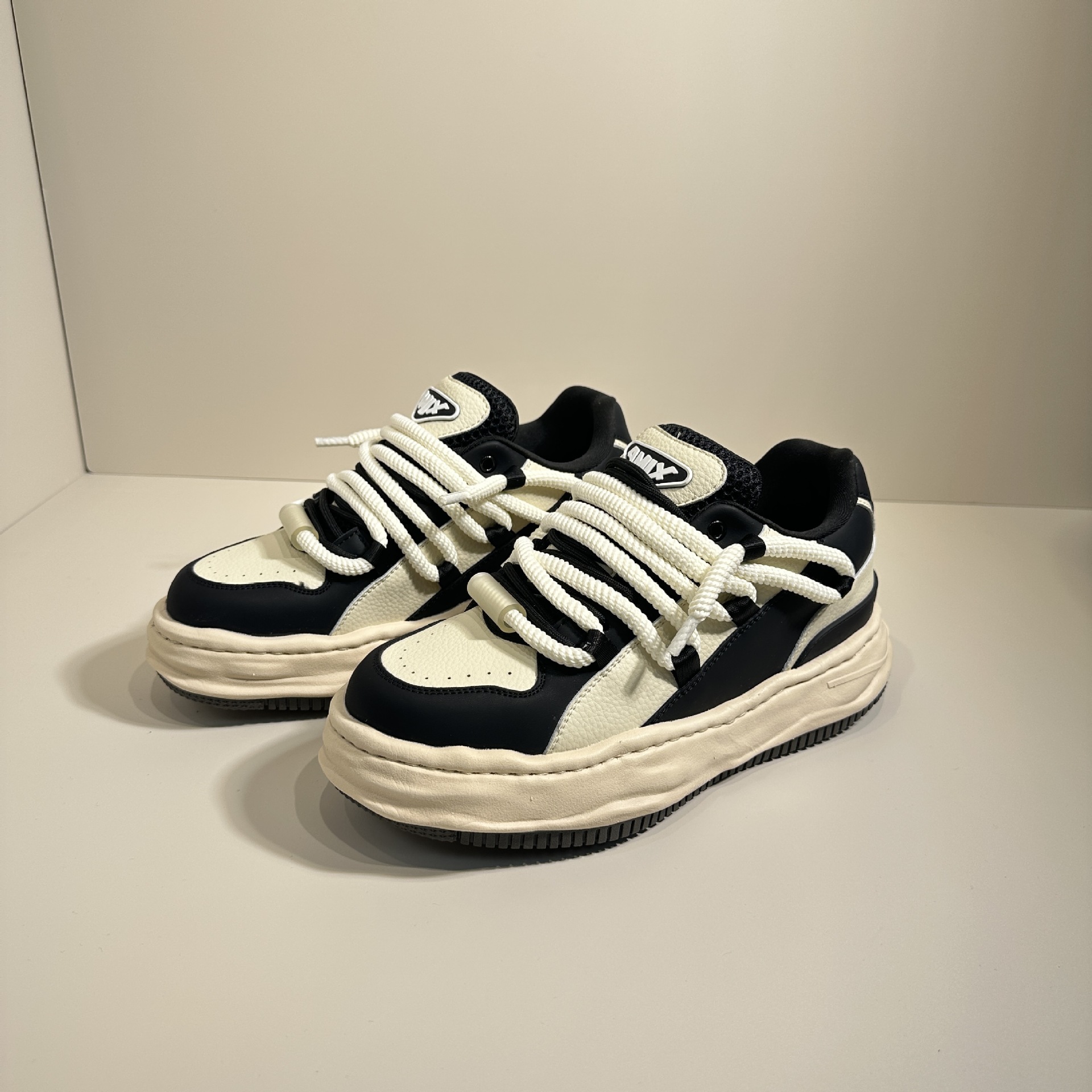 Nieuwe 7 cm onzichtbare toename schuimoplossing casual met interne hoogteverhoging, kleine witte schoenen, veelzijdig_voghion.com