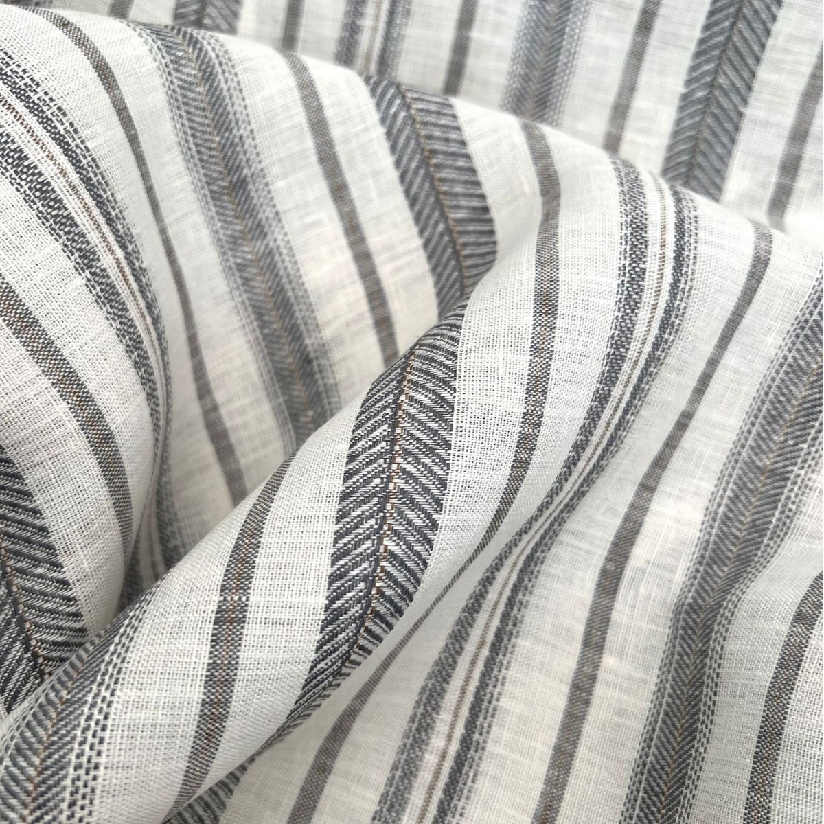 亚麻面料提花条工艺现货供应麻料上衣裤子衬衣T恤面料