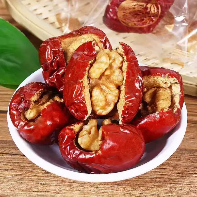 代发红枣夹核桃仁独立包装批发500g核桃夹心零食大枣夹新疆红枣