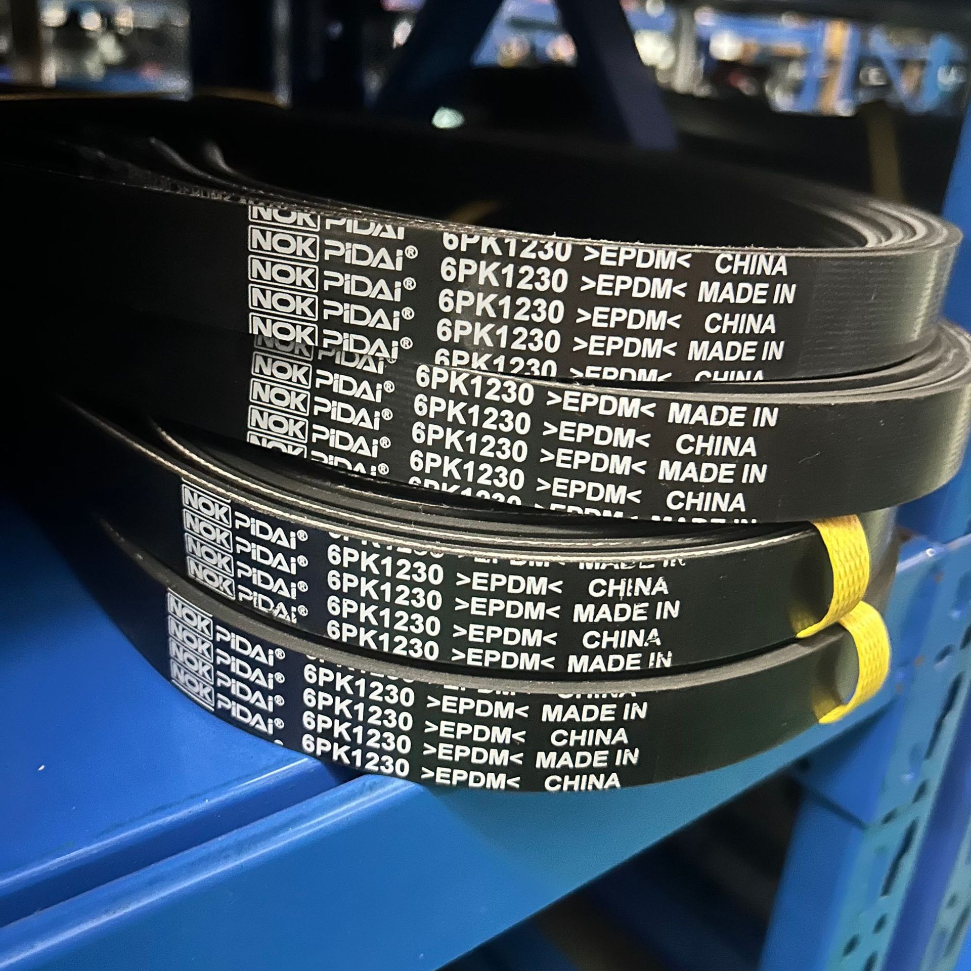 6Pk1230 90916-02664/Automobile Transmission Belt/Multi-Ribbed Belt/Pk Belt/Generator Belt/Epdm