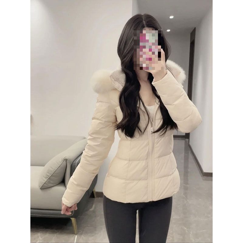 Trendy Casual Cotton Coat for Women with a Small Chanel Style, Large Fur Collar, Waist-Cinching, Short, Lightweight, and Warm Cotton Jacket in White