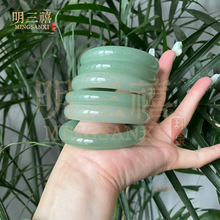 东陵玉手镯扁条菠菜绿和田湖水绿直播拿货量大从优天然玉石手镯