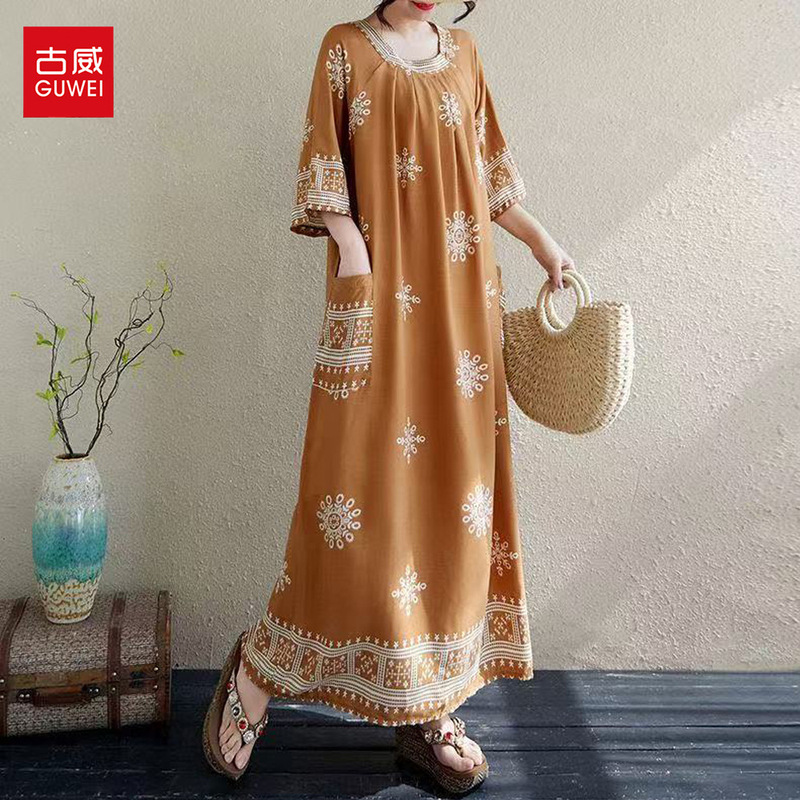 Southeast Asia's New 2025 Women's Skirt Large Size Artistic Round Neck Rayon Loose Pattern Covering the Flesh and Slimming Look Dress