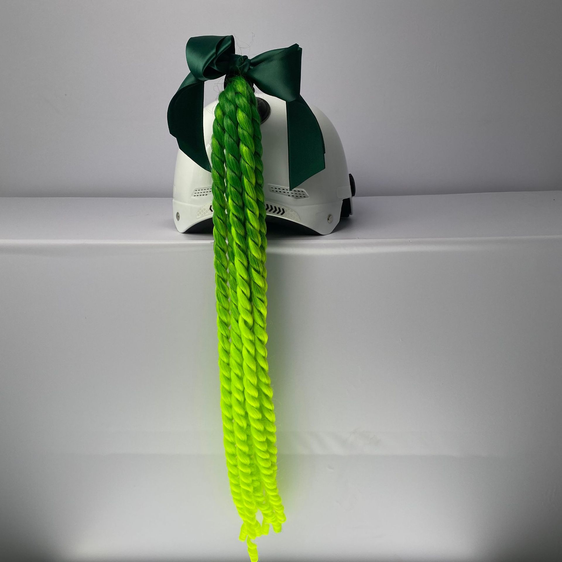 Motuoche – Helmet Bow Spring Auto Parts and Accessories - green-bow-dark-green-gradient-light-green