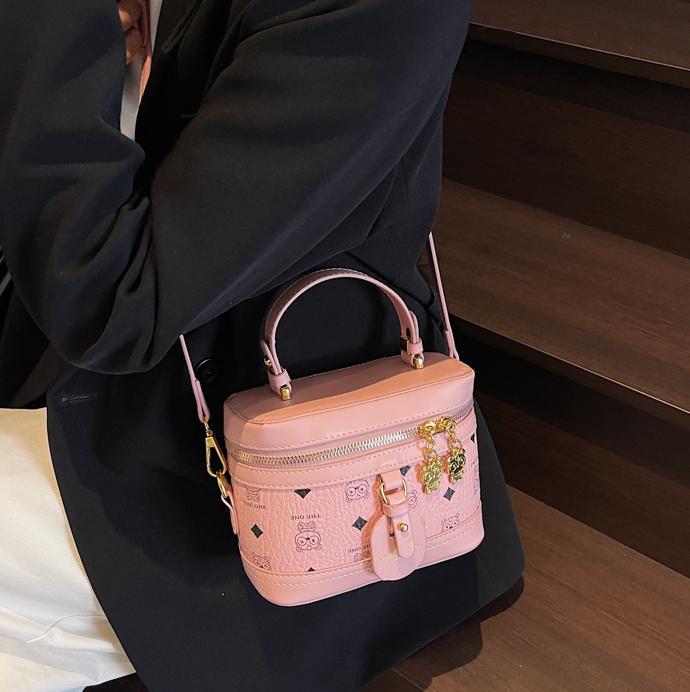 Bolso de caja de cercanías súper caliente 2025 nuevo bolso de hombro de tendencia de todo fósforo