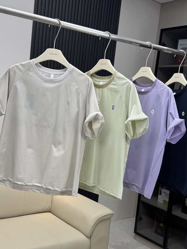 Affordable Alternative! Couple's Breathable, Moisture-Wicking, Cool-Feeling Outdoor Quick-Dry Short-Sleeve T-Shirt with Mesh Back Panel