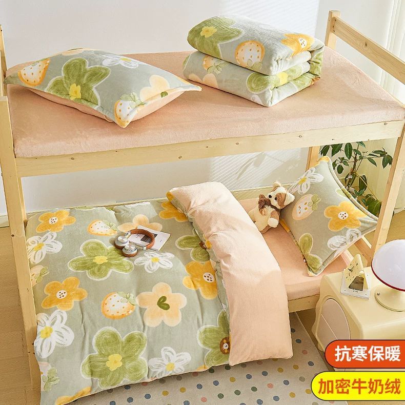 Dormitorio de estudiantes de invierno de lana de cama de tres piezas de lana de leche cubierta de sábanas gruesas de lana de coral de brida de cuatro piezas