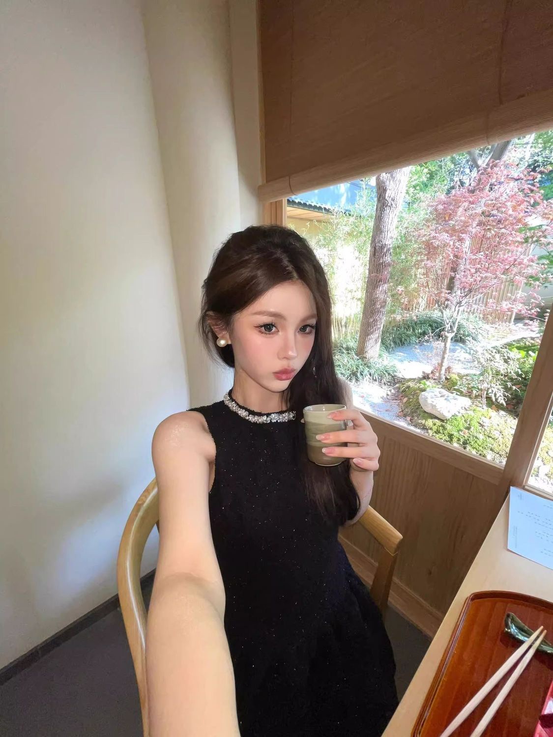 ChicShe Atemberaubendes, tailliertes, elegantes, kurzes schwarzes Kleid im französischen Stil für Damen – perfekt für Geburtstagsfeiern_voghion.com