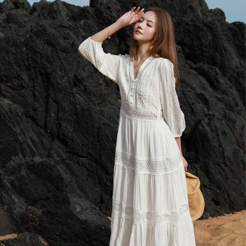 2024青海湖沙漠长裙轻熟秋季旅游度假白色裙子气质显瘦长袖F832