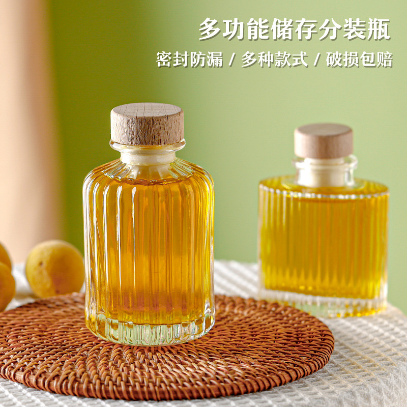 High-grade exquisite and beautiful small wine bottle sub-packaging small wine jar cold extraction coffee container hand-held glass bottle fruit wine foreign wine