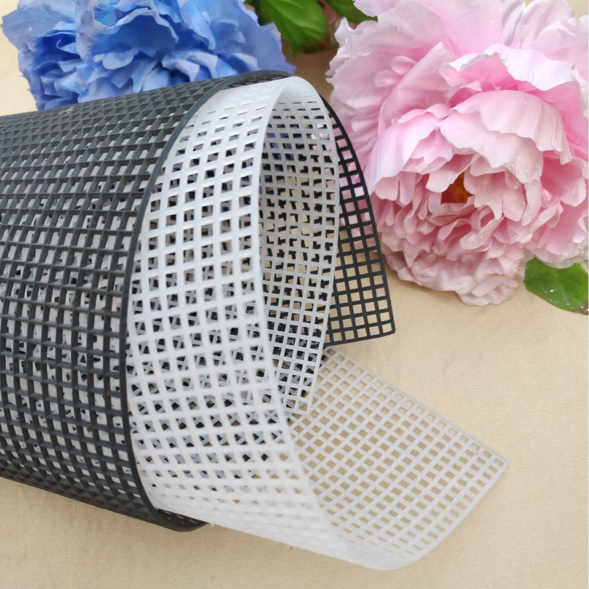 119 Обрезка DIY ручной вспомогательный сетчатый лист прямоугольный 20x30cm мульти-размер Heze красивый красный процесс