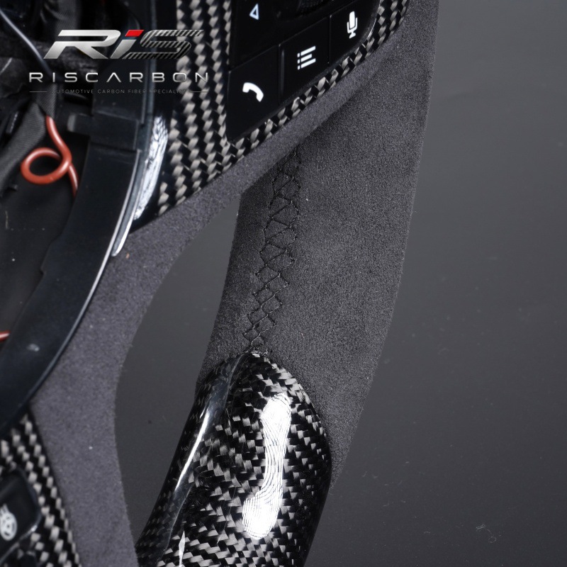 Suitable for Bmw g Carbon Fiber Suede Led Heated Vibrating Detachable Steering Wheel G20G30G05G01G22