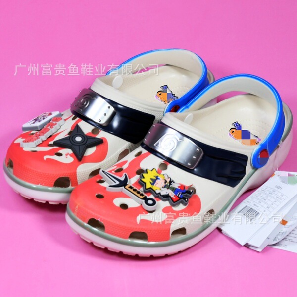 Summer breathable Crocs-style slippers