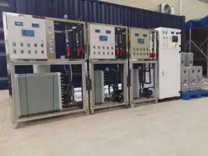 Shanghai Yiyuan поставляет оборудование для производства сверхчистой воды EDI, оборудование для производства полупроводниковой сверхчистой воды, оборудование для деионизированной воды.