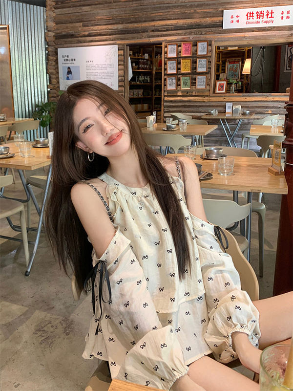 2025春季新款甜美蝴蝶结碎花露肩衬衫荷叶边减龄宽松挂脖娃娃衫女|undefined
