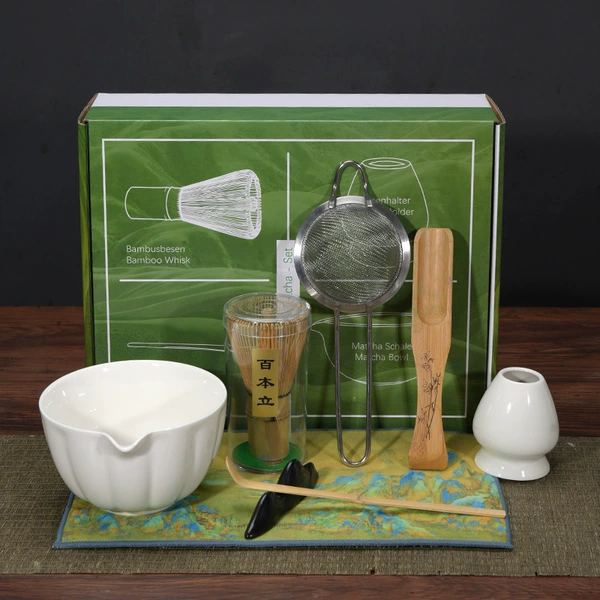 White matcha, tea cup, set, spoon