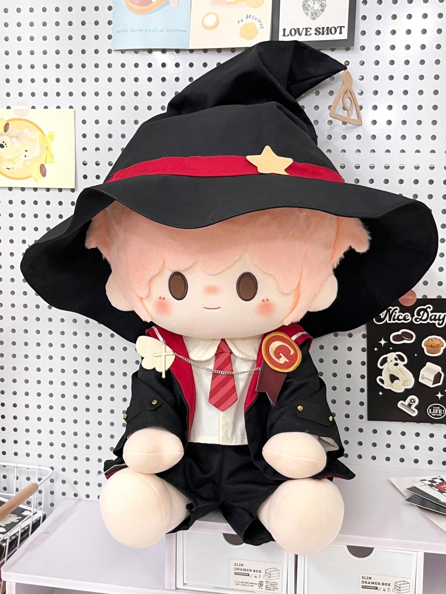 Волшебная красная кукла, полный комплект