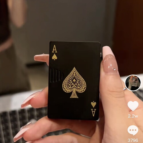 Creative green flame Internet celebrity black playing card lighter windproof inflatable personalized trendy gift for boyfriend