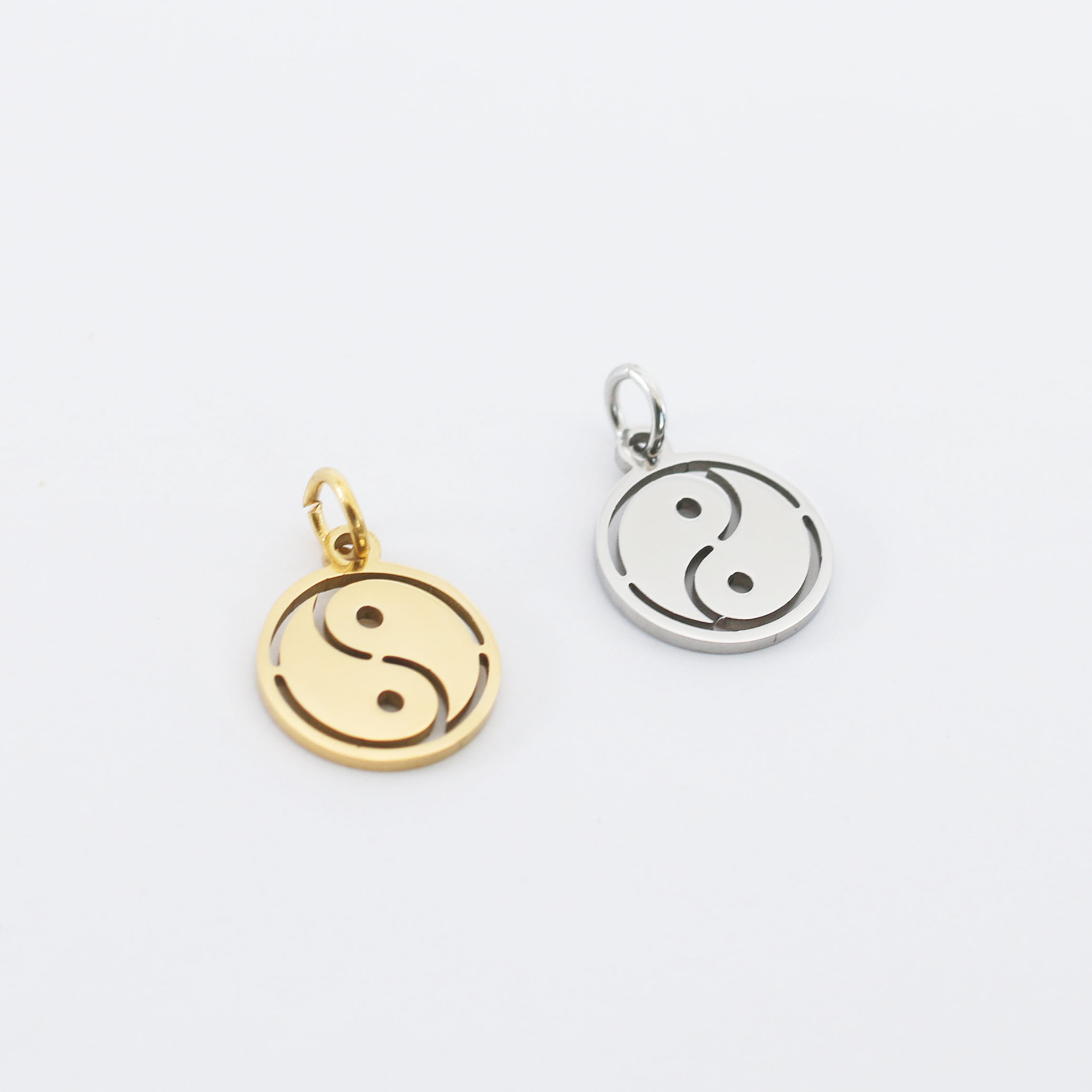 DOOYIO 5 teile/los Edelstahl Charms Hohl-out Yin Yang Tai Chi Anhänger Weibliche DIY Schmuck Halskette Zubehör – Detail 5