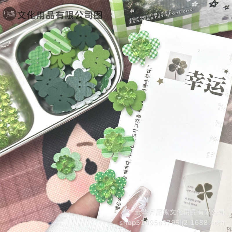 高品質四つ葉のクローバーアクセサリー木片樹脂アクセサリービーズテープ装飾材料 diy アクセサリーブレスレット卸売|undefined
