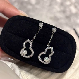 耳钉;项链;天然珍珠耳饰