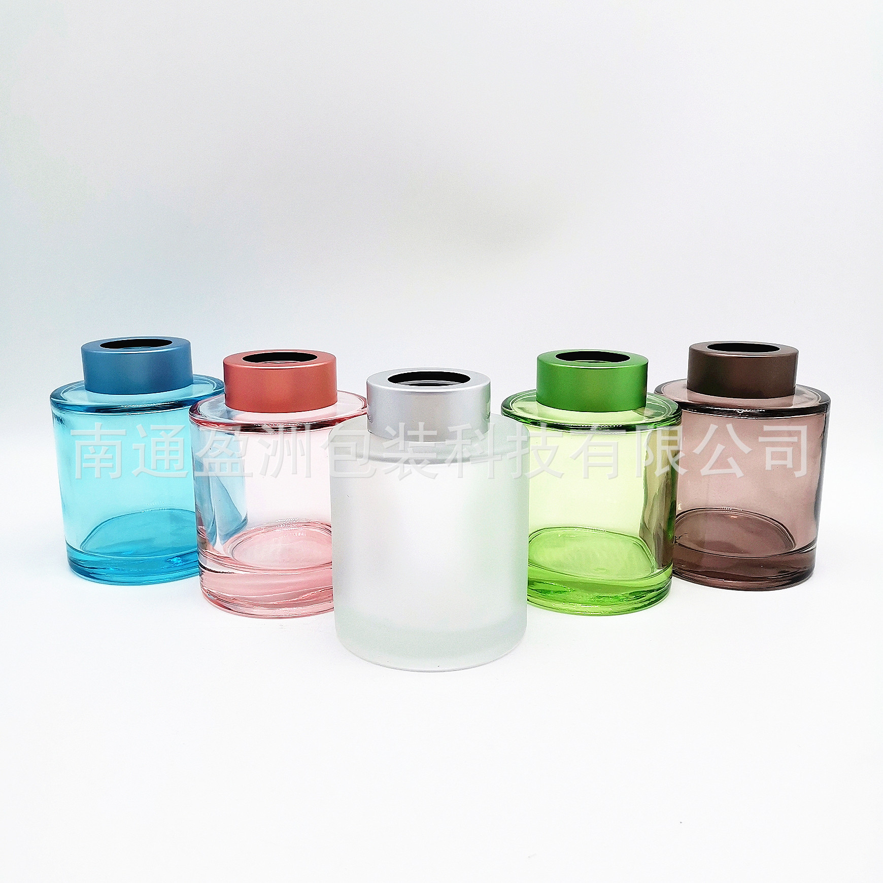 现货供应120ML彩色圆形大口香薰瓶 家用办公香水玻璃扩香瓶