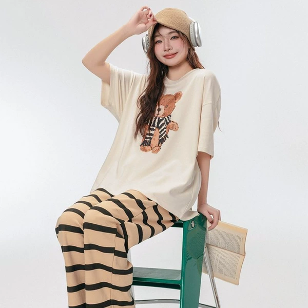2807 Striped Scarf Bear