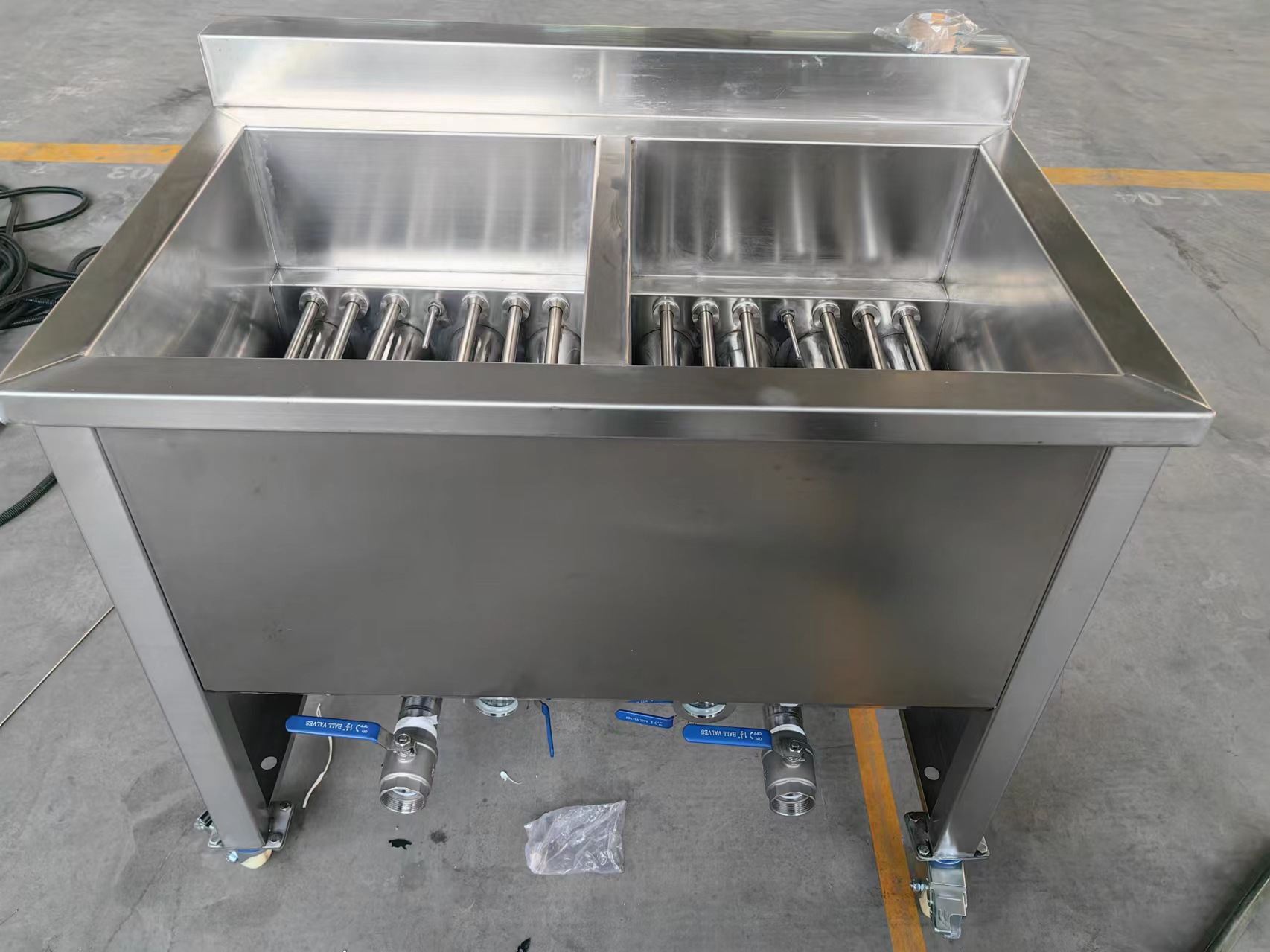 81f07a38e3250299739a2cd3f5350d