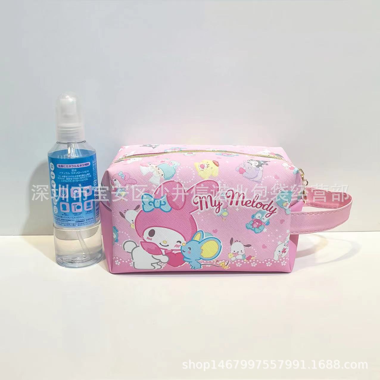 Cute handheld three dimensional cosmetic bag