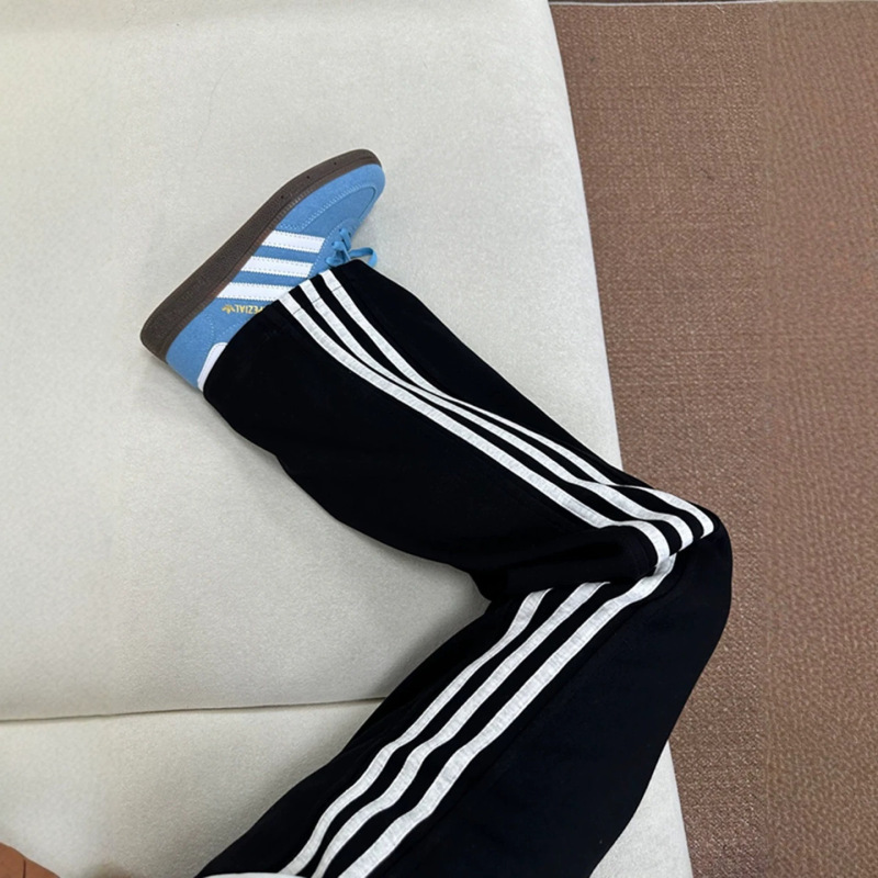 Gray and White Three-Stripe American High Street Fashion Brand Sweatpants for Men, Spring and Autumn Drapey Straight-Leg Pants with Drawstring Sports Pants Gray and White Three-Stripe American High Street Fashion Brand Sweatpants for Men, Spring and Autumn Drapey Straight-Leg Pants with Drawstring Sports Pants