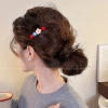 Round beads, hairgrip, flowered