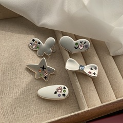 古典的な蝶結びのカラードリルの愛の小さいクリップの頭飾りの額の前髪のサイドは髪の毛のアヒルの口を挟んで髪を挟みます。