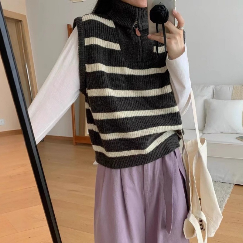 Retro knitted vest with zipper
