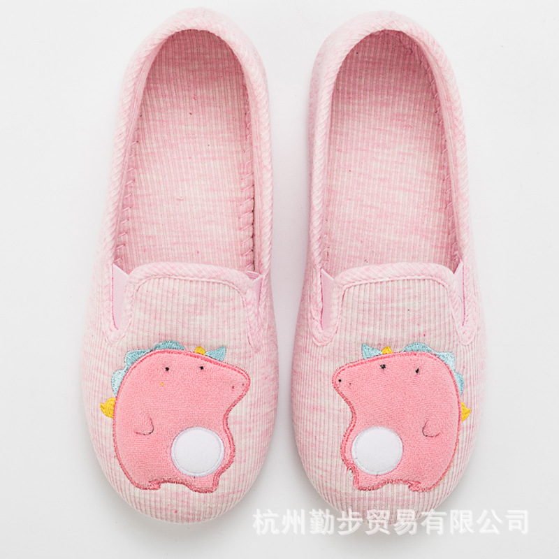 月子靴春秋の柔らかい底の月子靴夏の通気性の家の妊婦のスリッパの産後の靴は月子靴に座ります。