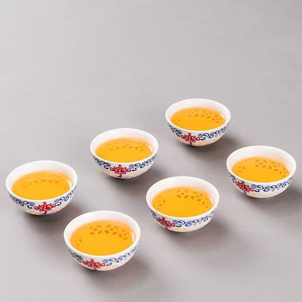 Ceramic tea cup for home use